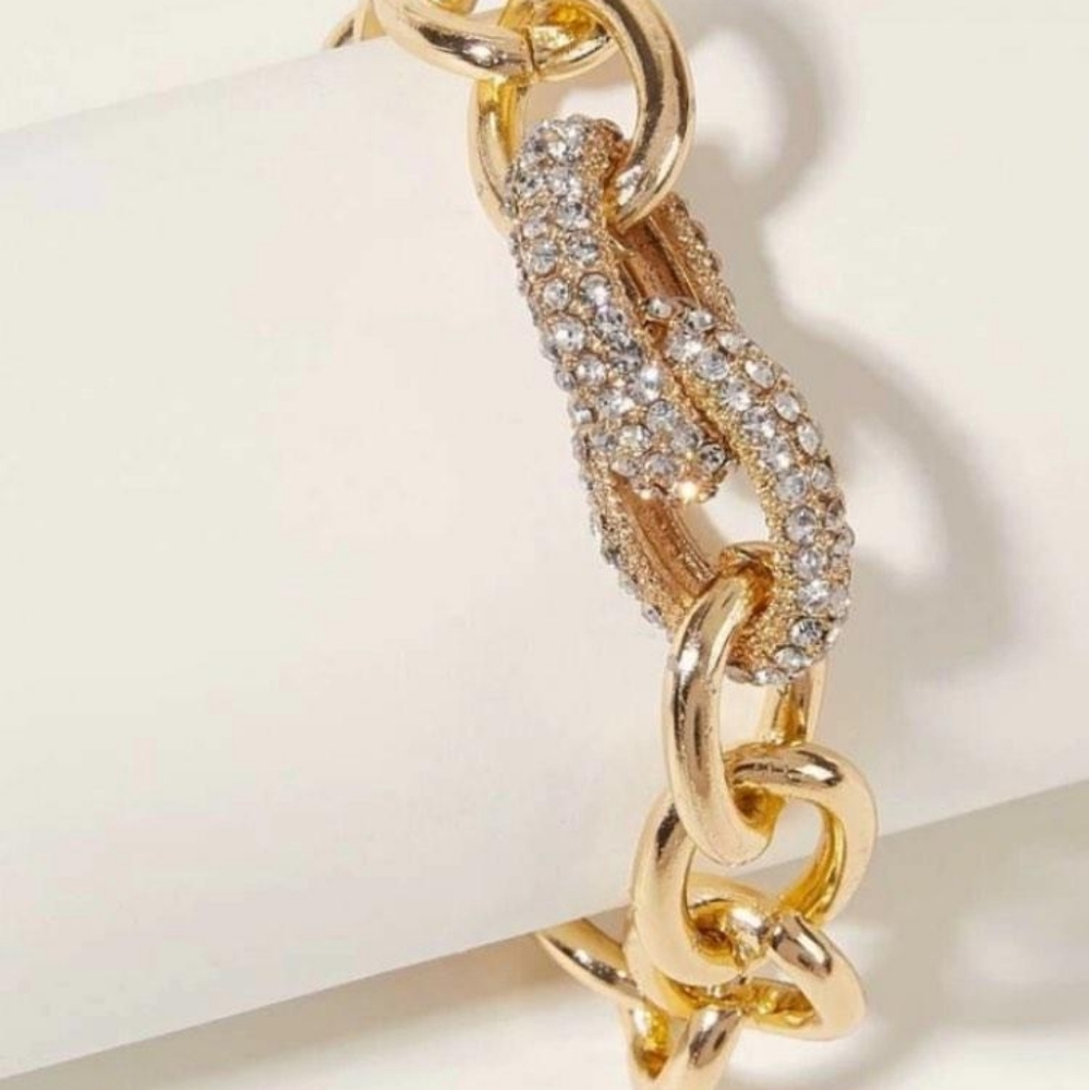 Diamond charm